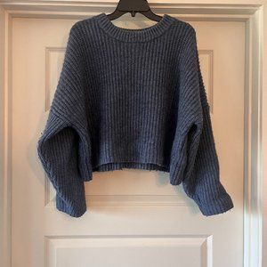 Oversized cropped blue thick knit size medium sweater